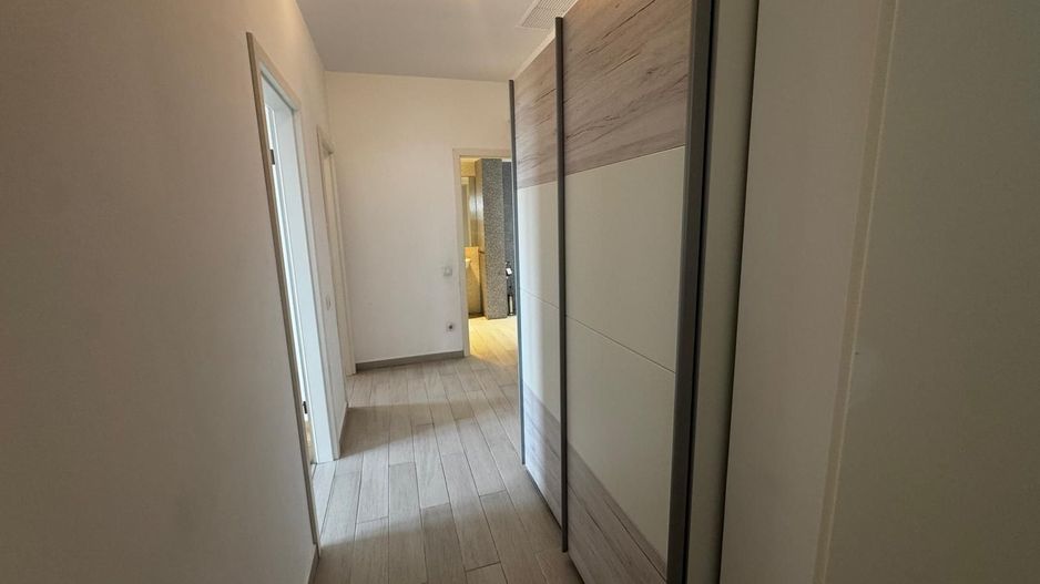 Apartament de vanzare I 4 camere I Aleea Privighetorilor - Poză 6