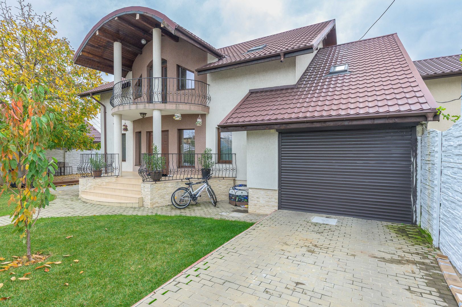DE VANZARE  Vila 9 camere Colentina - Poză 49