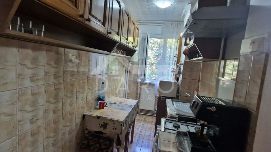 Vand apartament care este situat in cartierul Dambu - Poză 7