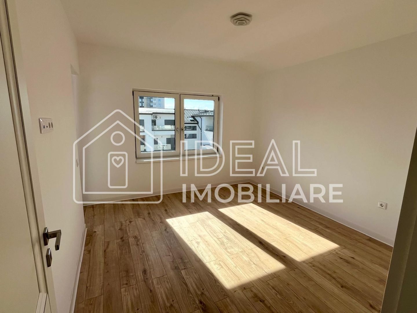 Apartament cu 2 camere camere de vânzare – Doamna Stanca - Poză 3