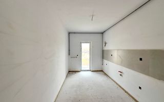 Apartament decomandat cu o camera si balcon | Giroc | Zone 2 - Poză 2