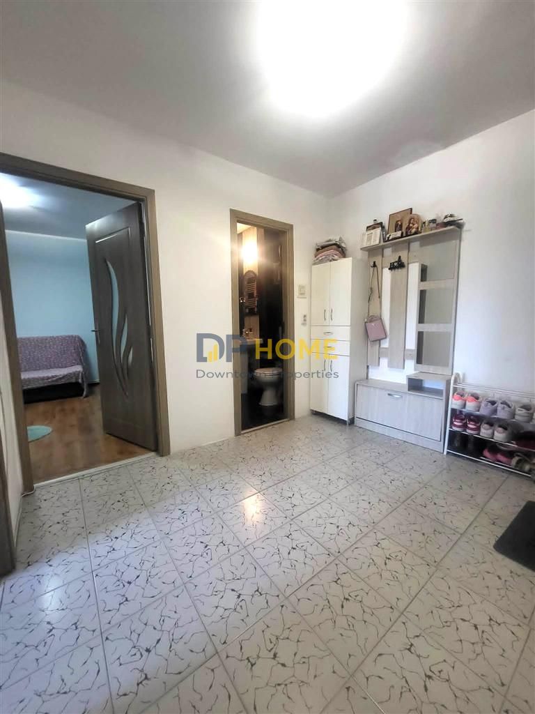 Apartament 2 Camere, Decomandat, etaj 2 din 3 - Poză 3