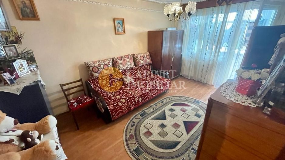 Apartament cu 3 camere decomandat - Podu Ros - Palas - Poză 2