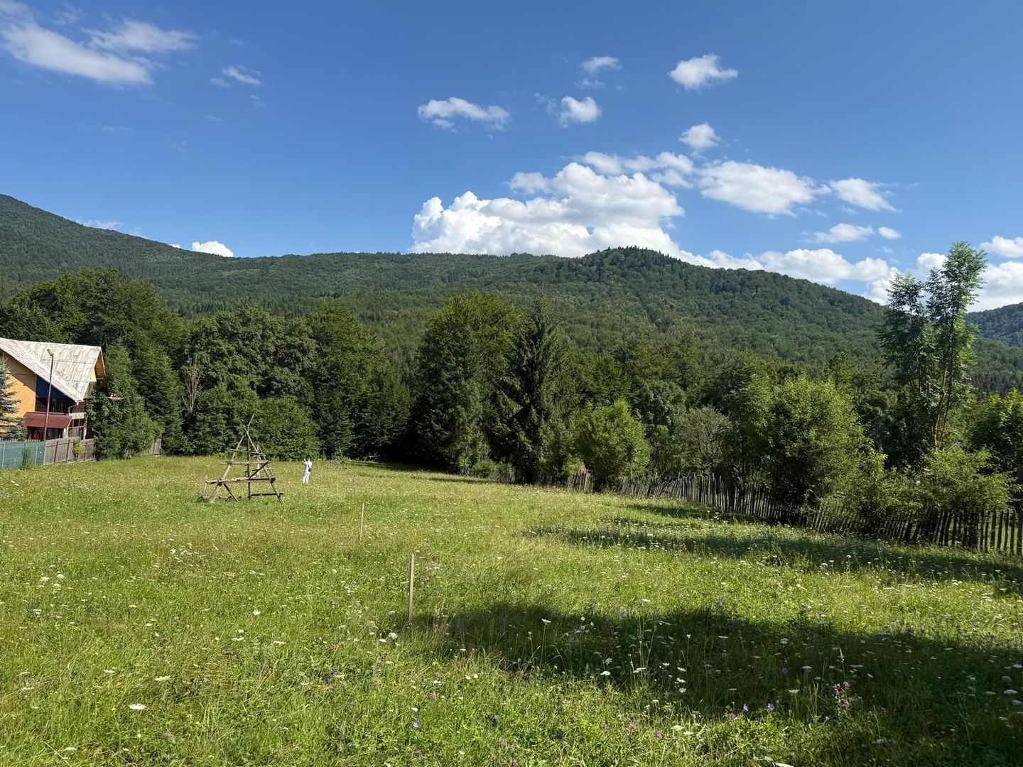 Teren intravilan 1662 mp pozitie superba-Calea Brasovului Valea Neagra - Poză 1