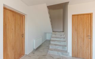 Casă nouă la cheie în Cruceni - Poză 10