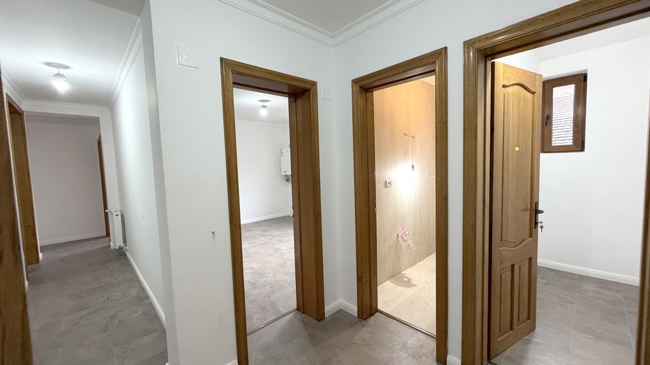 Apartament 3 in Vila Mediteraneana zona centrala - Poză 1