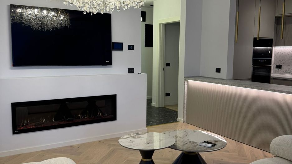 PRIMA INCHIRIERE TREI CAMERE ZONA HERASTRAU AVIATIEI - Poză 1