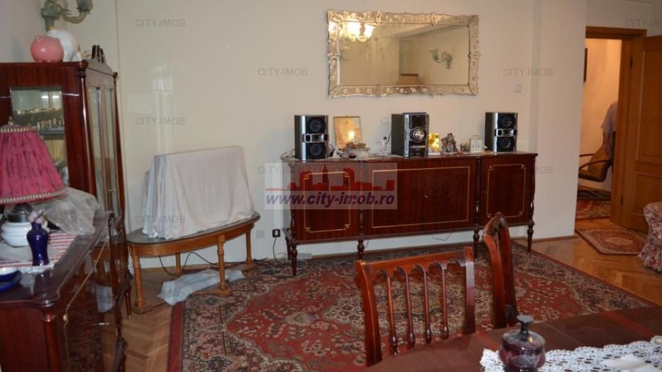 Vanzare 2 apartamente  in   VILA Drumul Sarii P + 2 - Poză 13