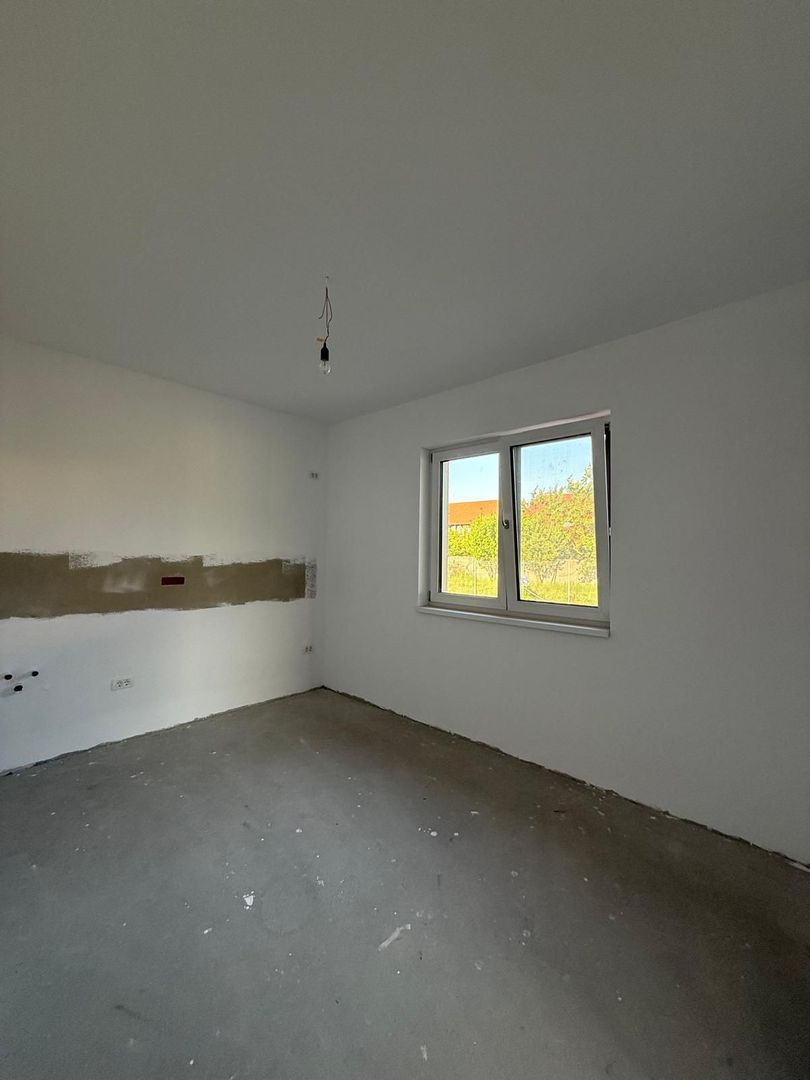 Casa individuala - 3 dormitoare- zona Ikea Dumbravita - Poză 3