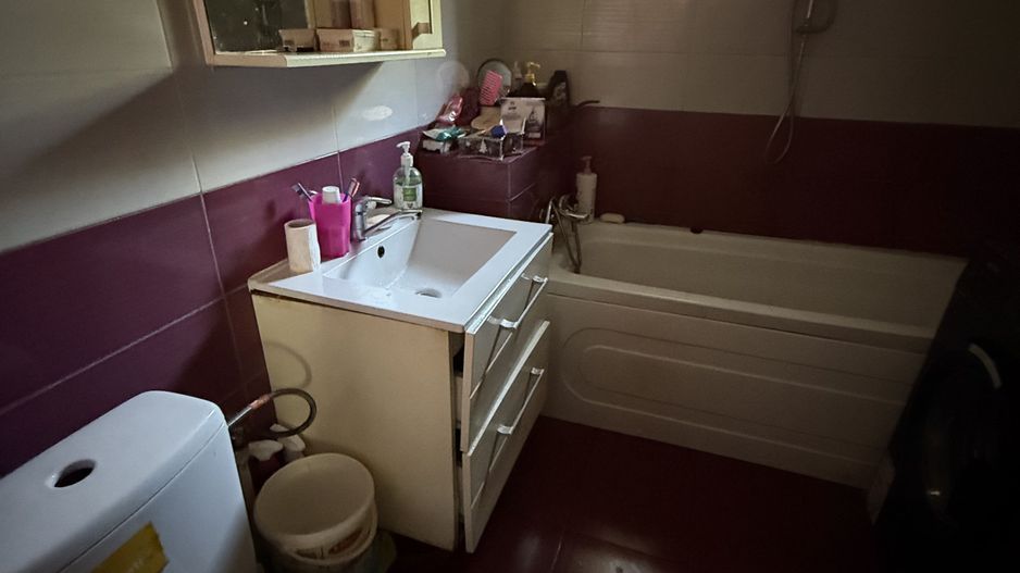 Ap 3 camere 60 mp + curte 18 mp și loc de parcare - Poză 14