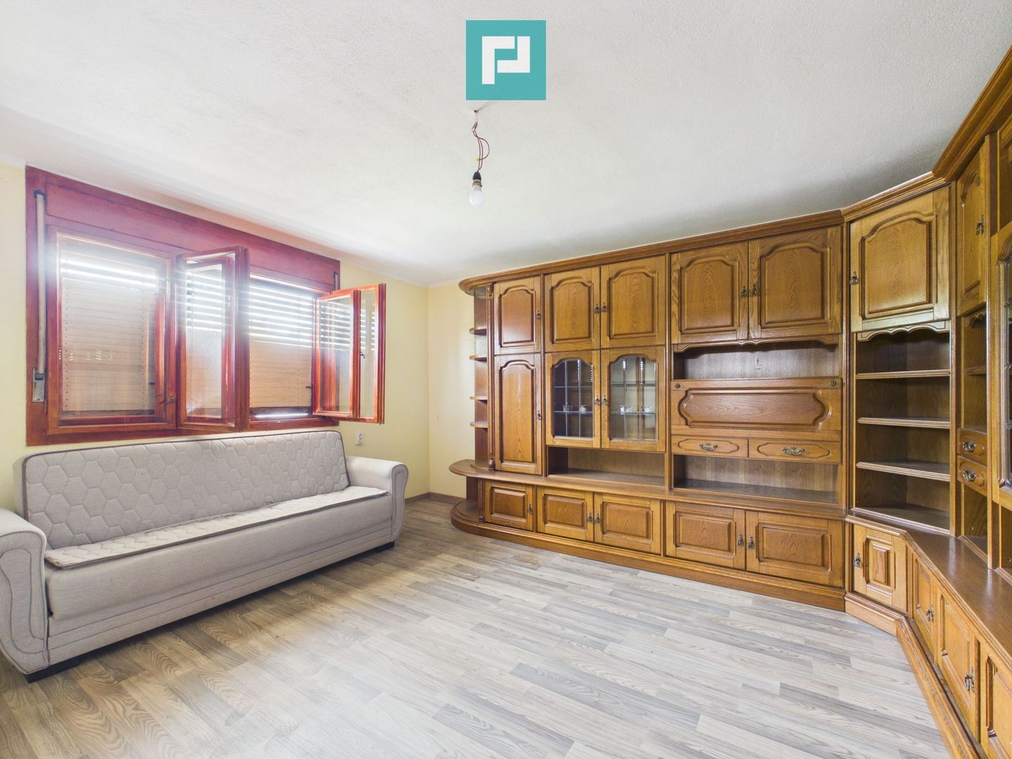 Casă semifinisată, cu 5 camere, în Bonțești Arad - Poză 12
