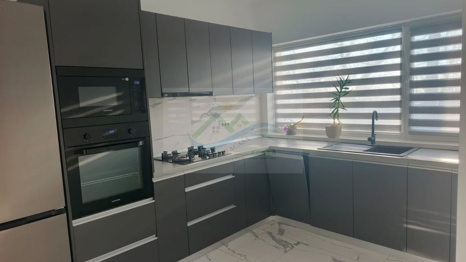 Casă de vânzare LISAURA - Poză 4