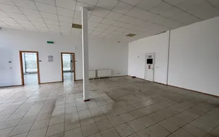 Depozit cu showroom de inchiriat de 1600 mp - Poză 27