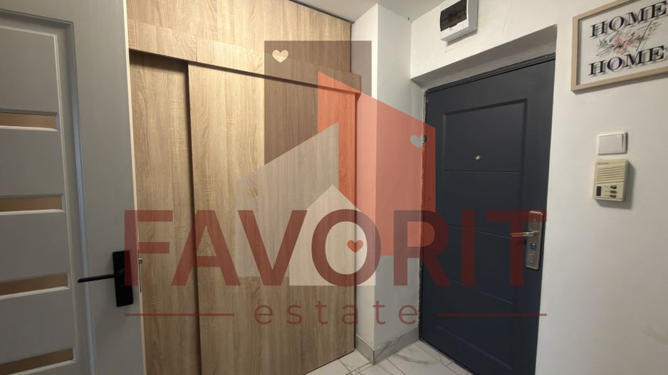 Etaj intermediar. Bloc izolat. Bucatarie inchisa - Poză 10