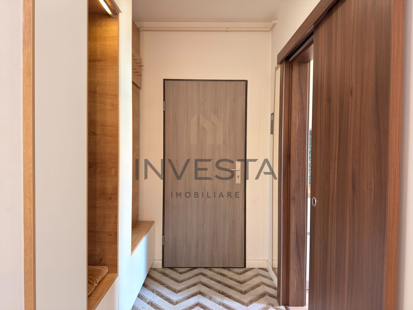 Apartament 2 camere, parcare inclusa etaj intermediar, Andrei Muresanu - Poză 10