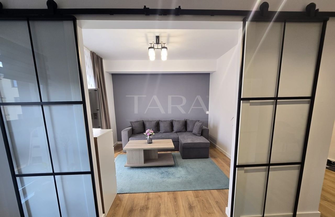 Apartament nou cu 2 camere decomandate, parcare inclusă – Florești. - Poză 2
