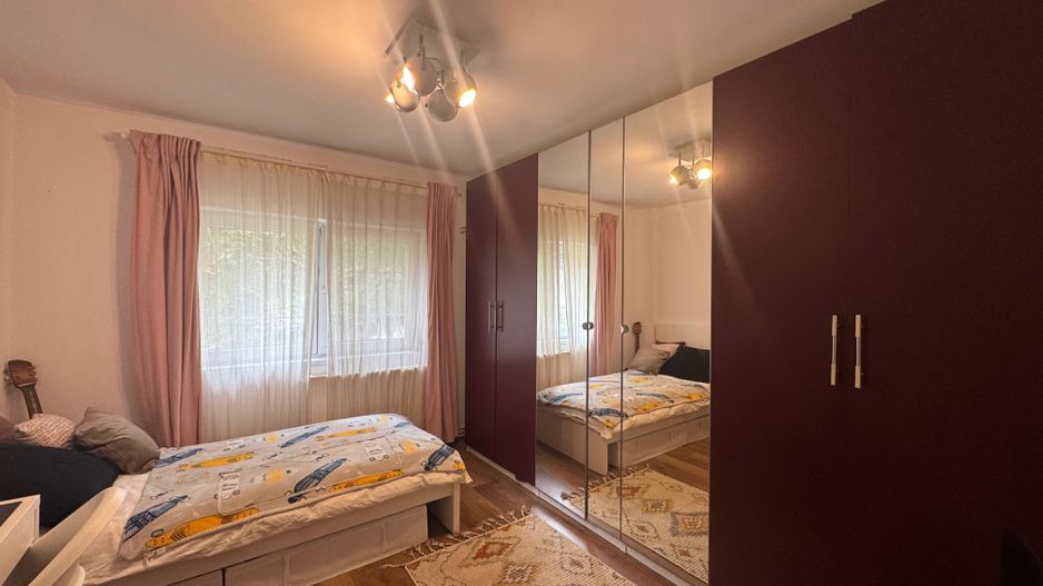 4 camere- DECOMANDAT | AVIATIEI - Poză 9