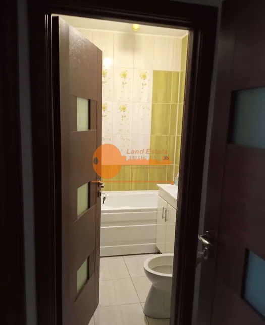 Apartament cu 2 camere Grivitei-1Mai - Poză 4