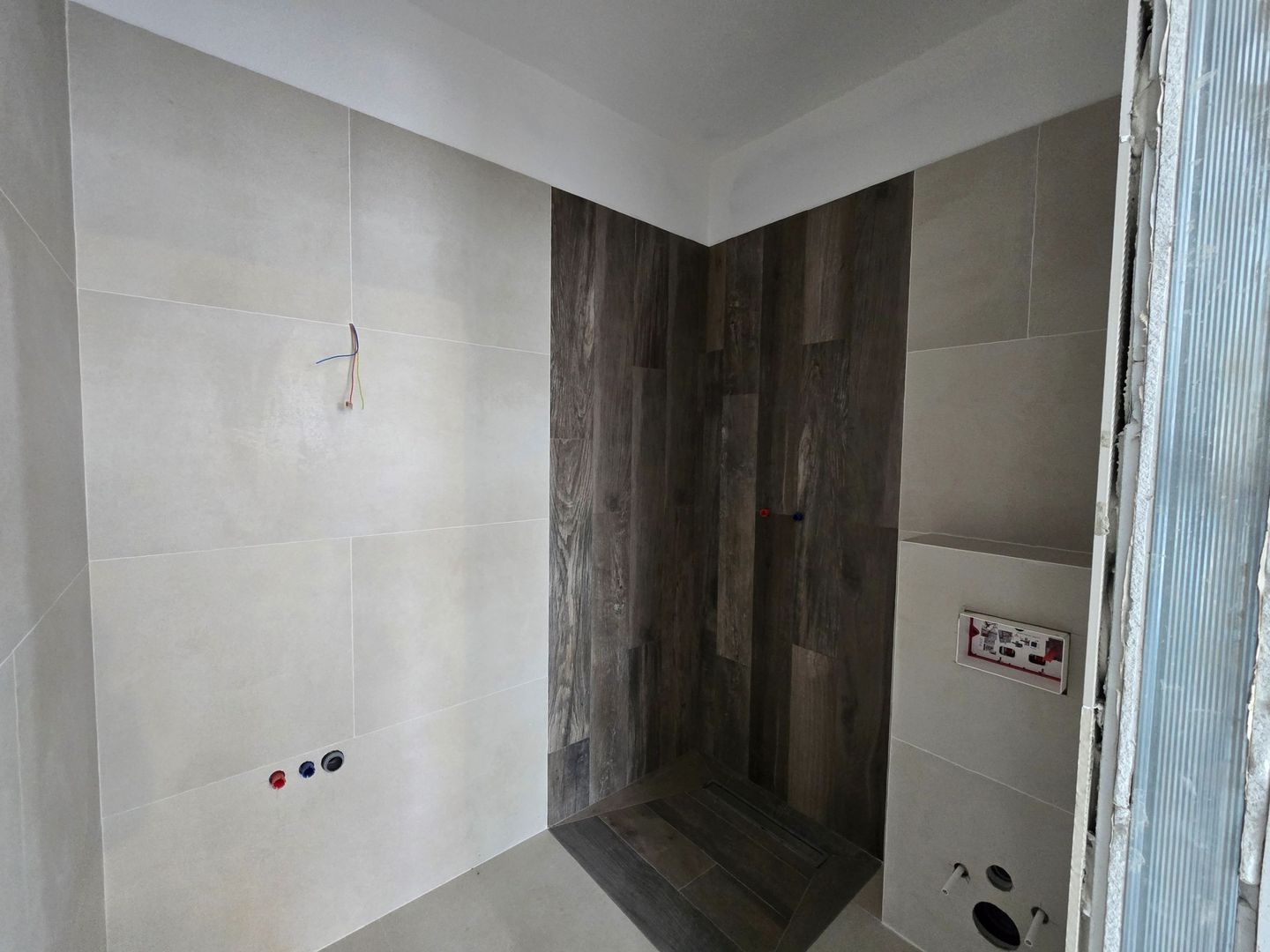 1/2 Duplex pe parter,predare la cheie  , 3 dormitoare, Zona Metro 2, Comision 0% - Poză 11