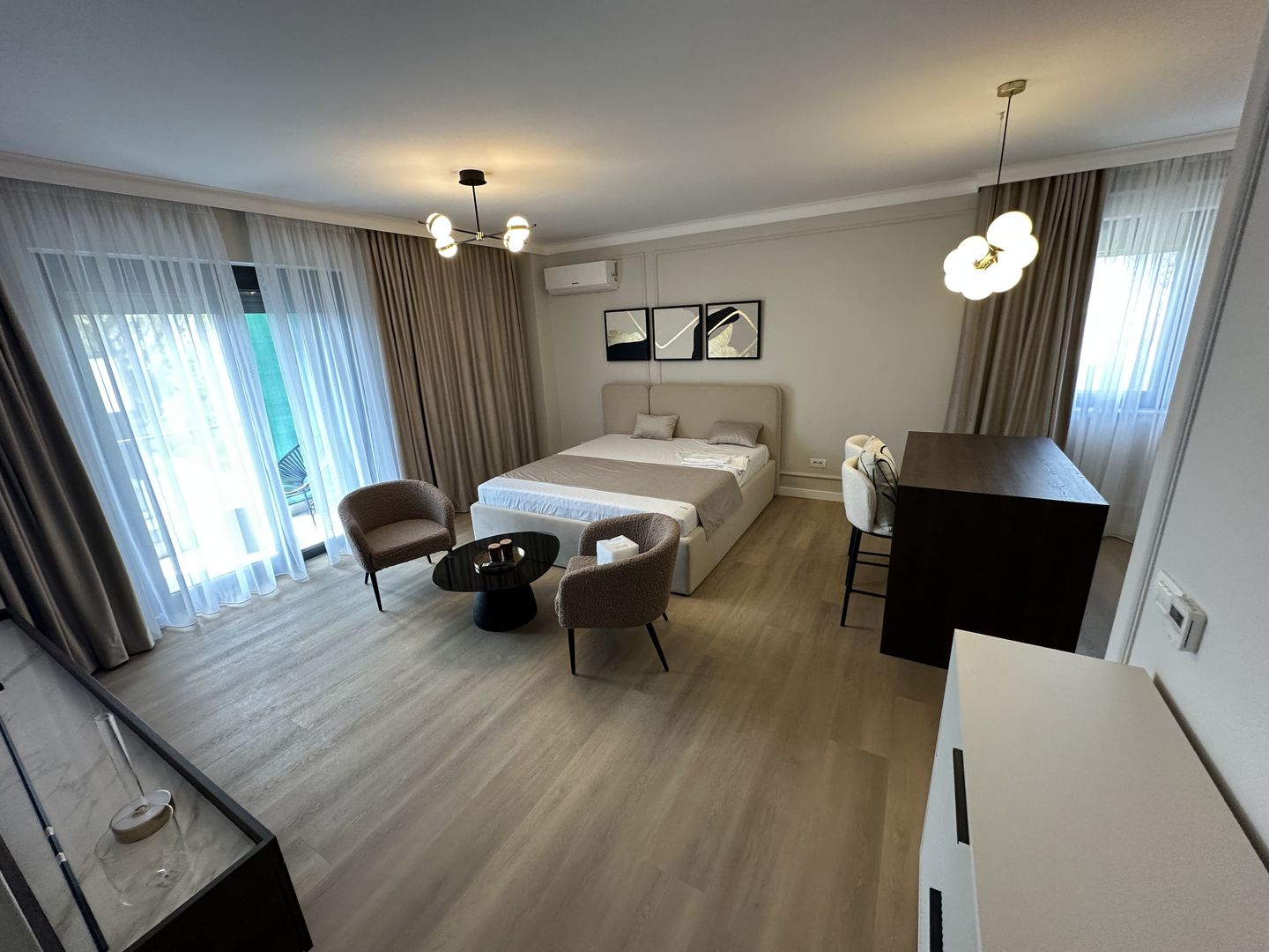 Apartment deosebit 1 camera loc de parcare - Poză 3