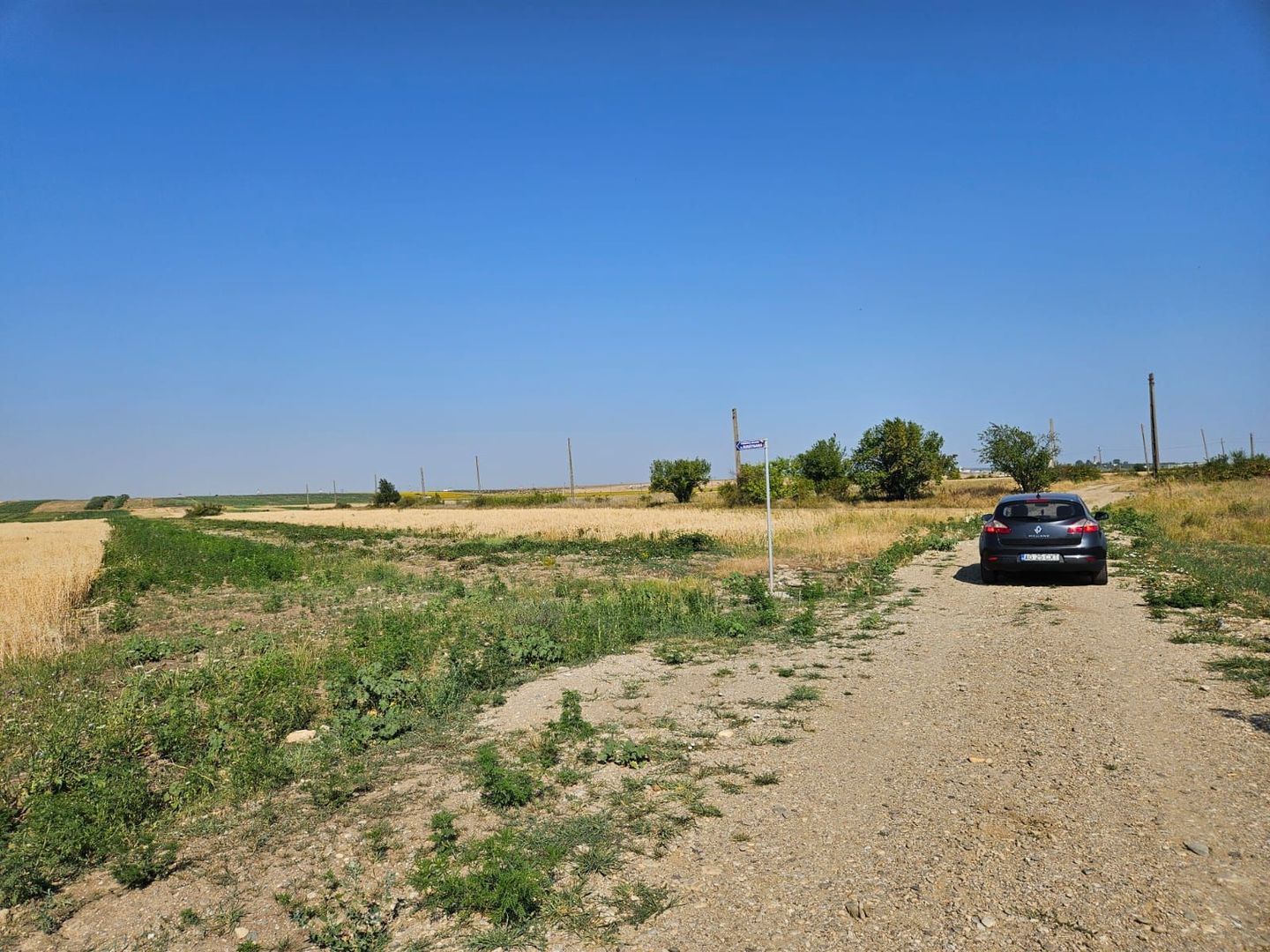 Vând teren intravilan în Bradu - 500 mp - Poză 3