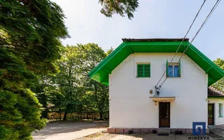 Vila cu 6 cam si 6 bai- 3465 mp teren- ideala pentru dezvotarea unui bussines  - Poză 29