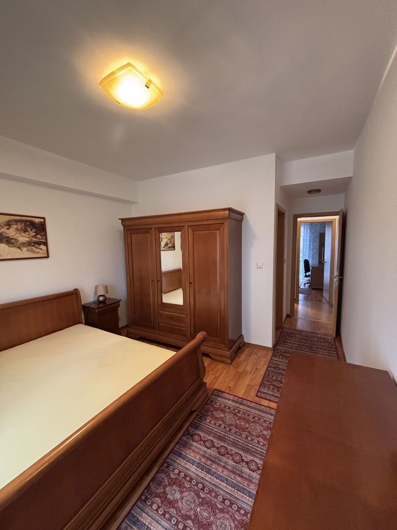 Apartament 3 camere bloc nou cu parcare subterana - Poză 14