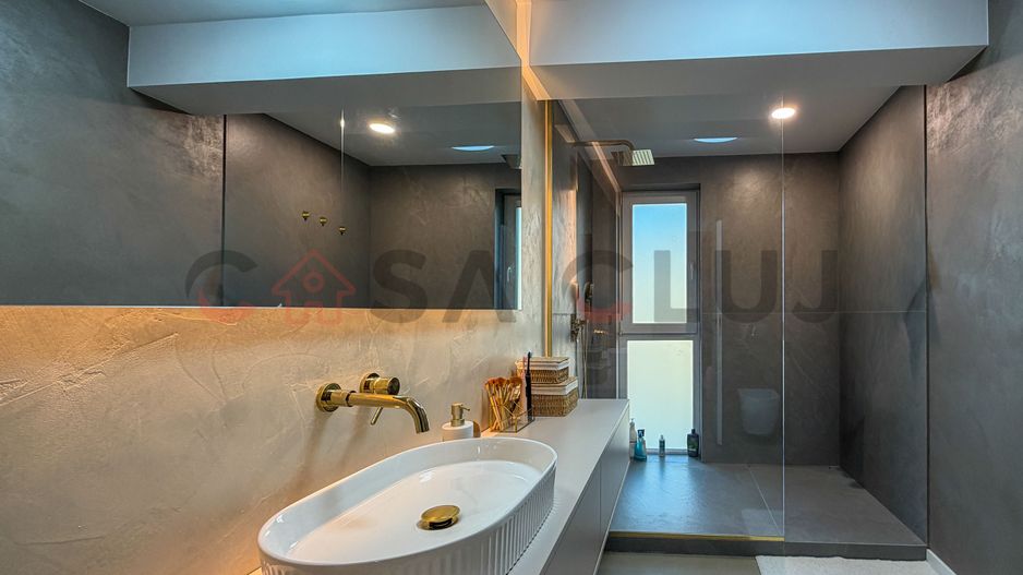 3 camere -cu view spre Baza Sportiva - Poză 14