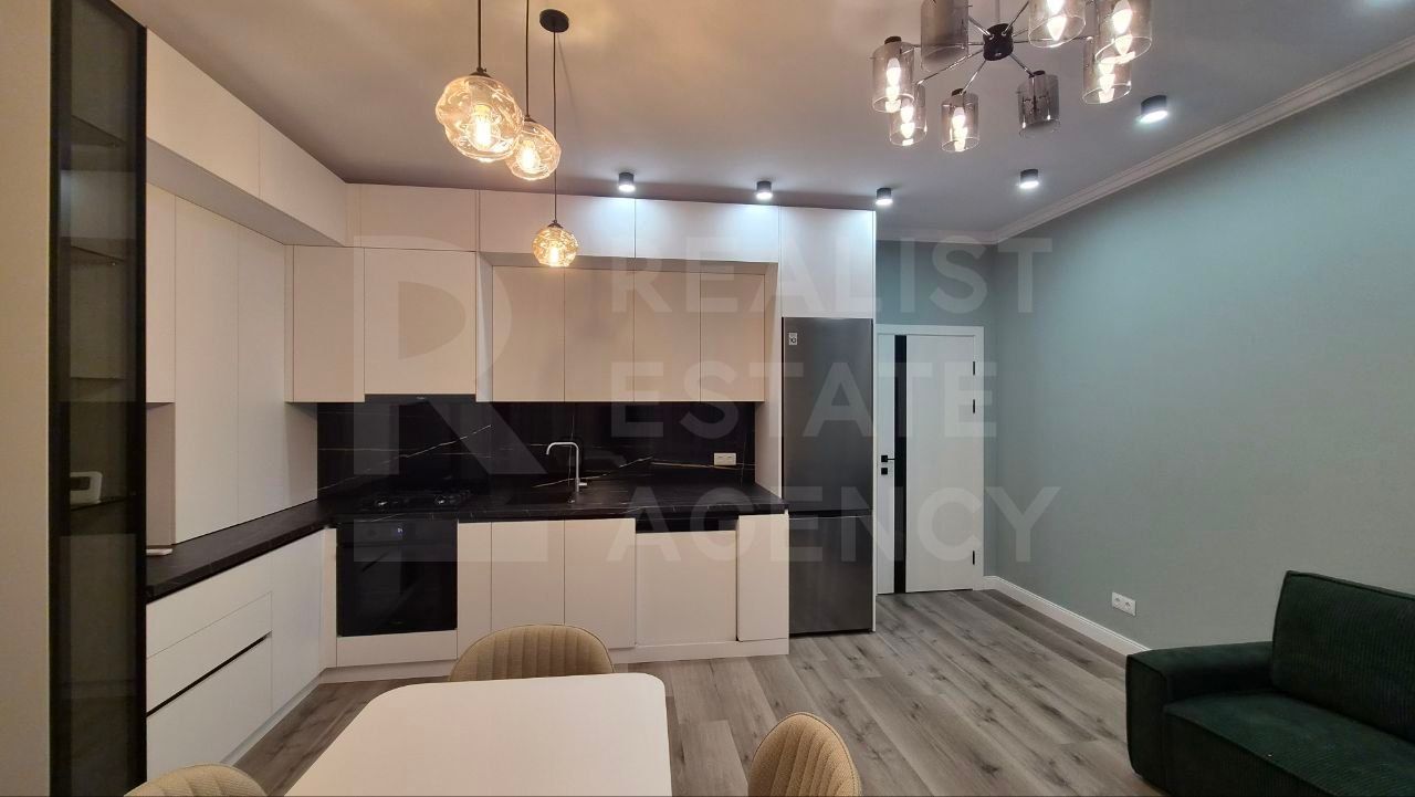 Chirie, apartament, 2 camere, Strada Liviu Deleanu, Buiucani - Poză 1