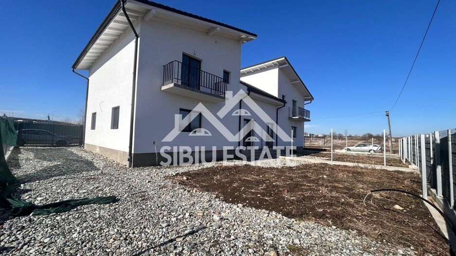 Casa duplex de vanzare 4 camere, 2 bai-s.u. 142 mp. PRET AVANTAJOS - Poză 91