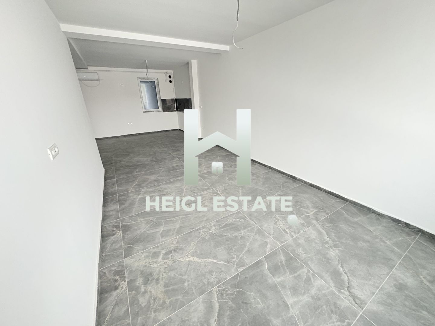 Apartament cu 2 camere in Giroc la etajul 1 - Poză 2