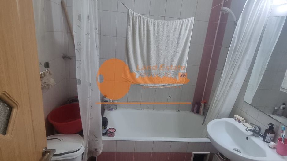 Apartament cu 3 camere la 8 minute de Metrou Crangasi - Poză 11