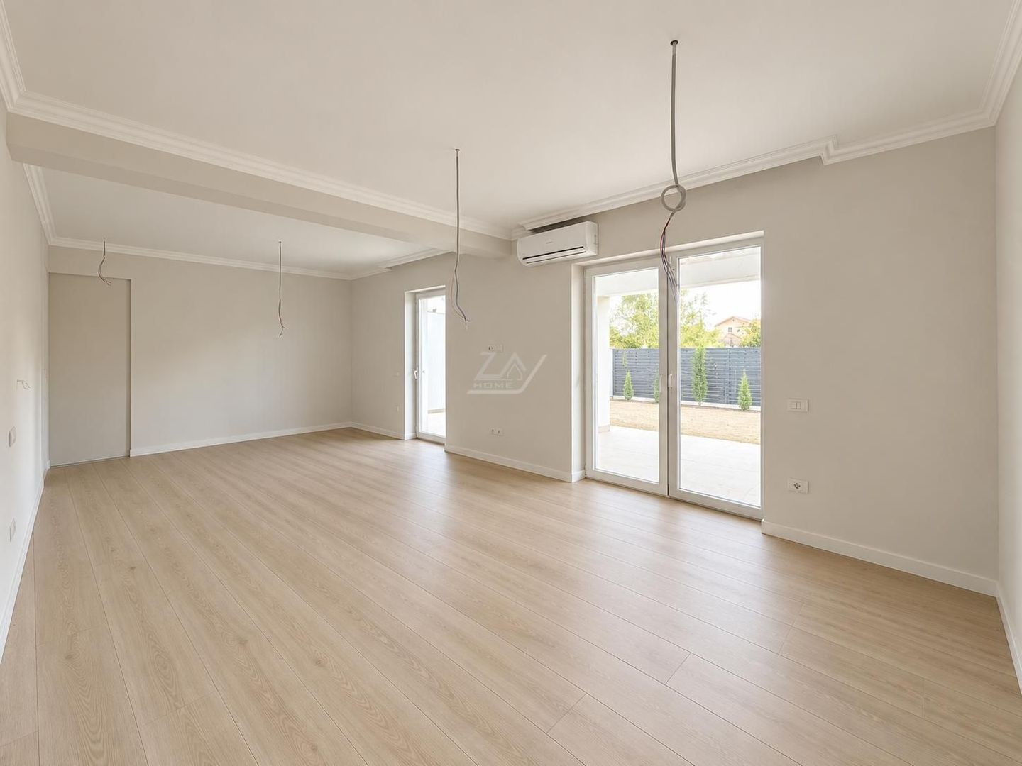 Duplex cu 5 camere - 3 bai. Finisaje Premium. Toate utilitatile. Asfalt. - Poză 6