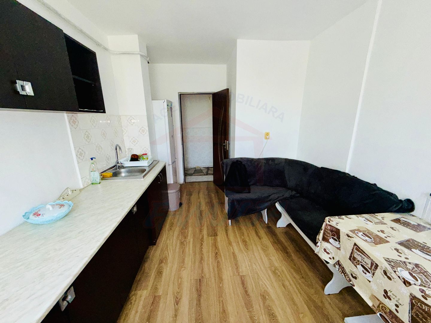 50.000 euro, APARTAMENT 2 camere semidecomandat, Micro 19 - Poză 6