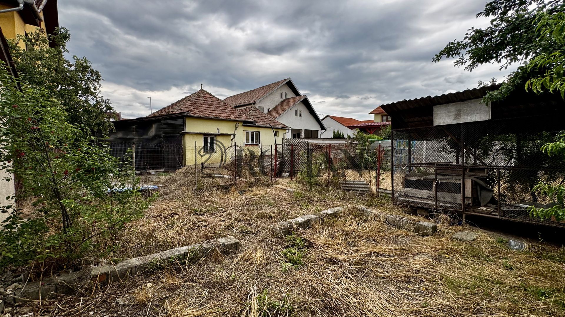 Casă zona centrală | 792 mp teren | Front 16m | Bulevardul Ferdinand I - Poză 6
