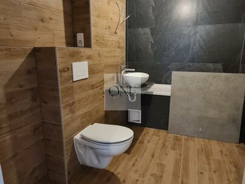 Apartament Spațios Bloc Nou - Poză 7