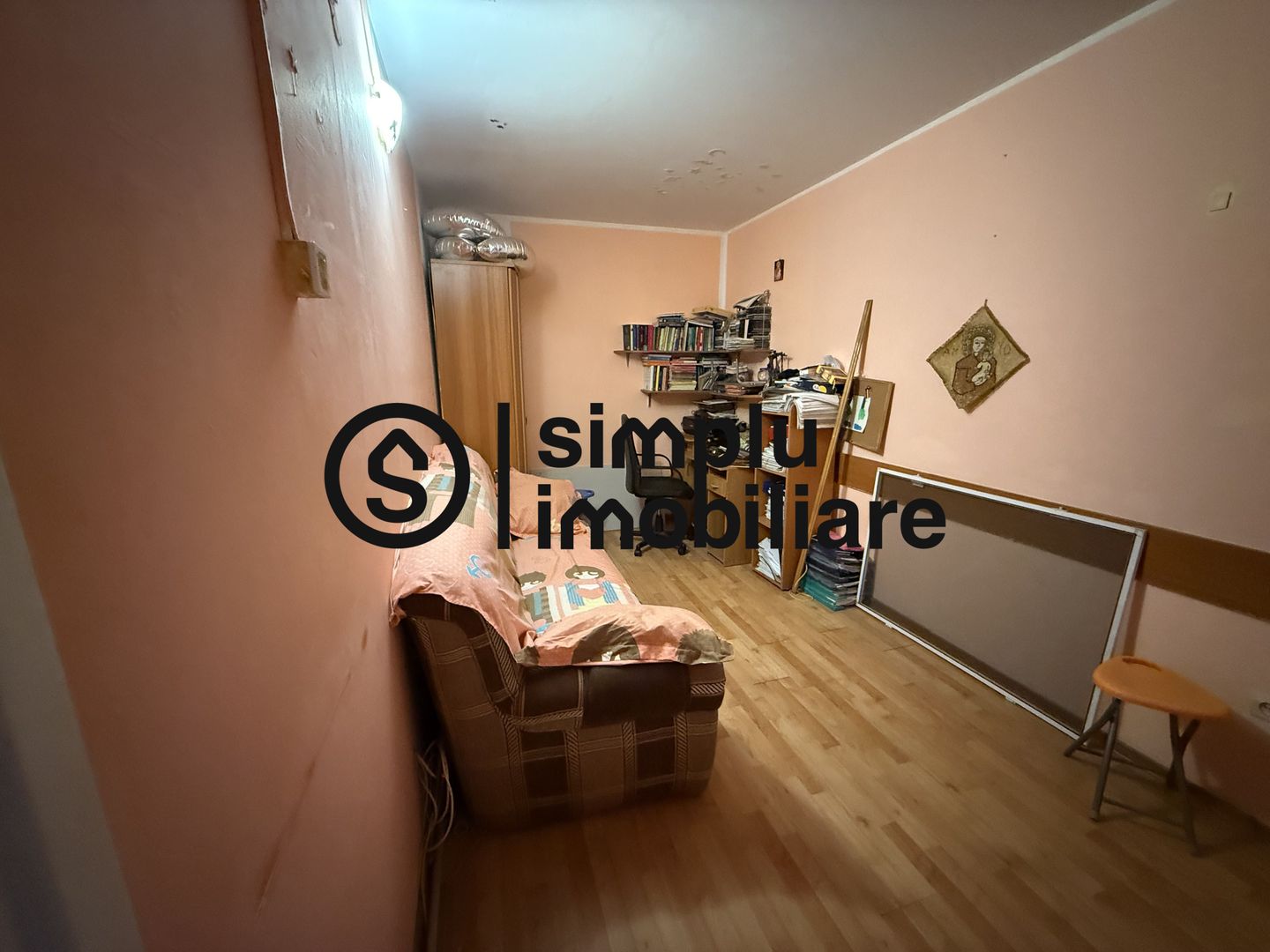 Garsoniera tip studio, Craiovita, centrala termica - 73 000 Euro - Poză 4