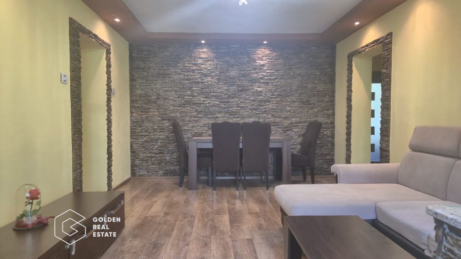 Apartament cu 2 camere, zona Podgoria - Poză 1