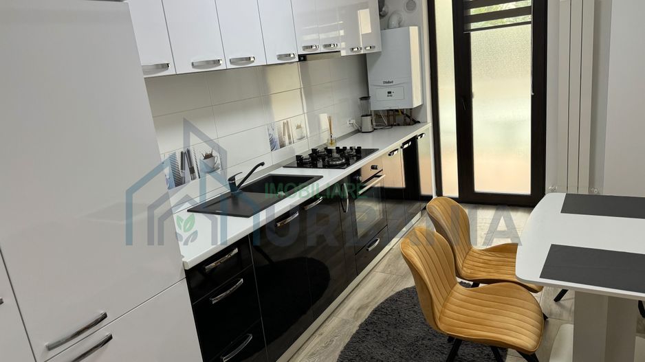 Apartament 1 camera, decomandat cu loc de parcare inclus in pret, ERA - Poză 2