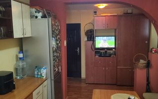 Rahova-Barnova | 2 camere | 52mp | et 8 | dec | centrala proprie | 80.000 euro - Poză 8