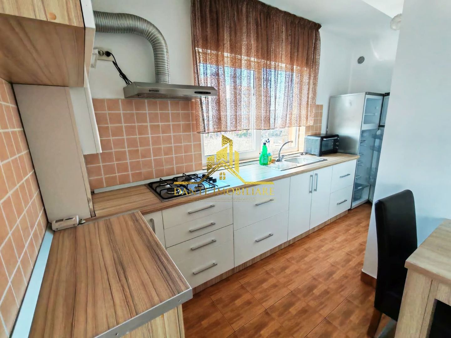 3 camere, mobilat modern, bloc nou, terasa, parcare, Calea Turzii - Poză 3
