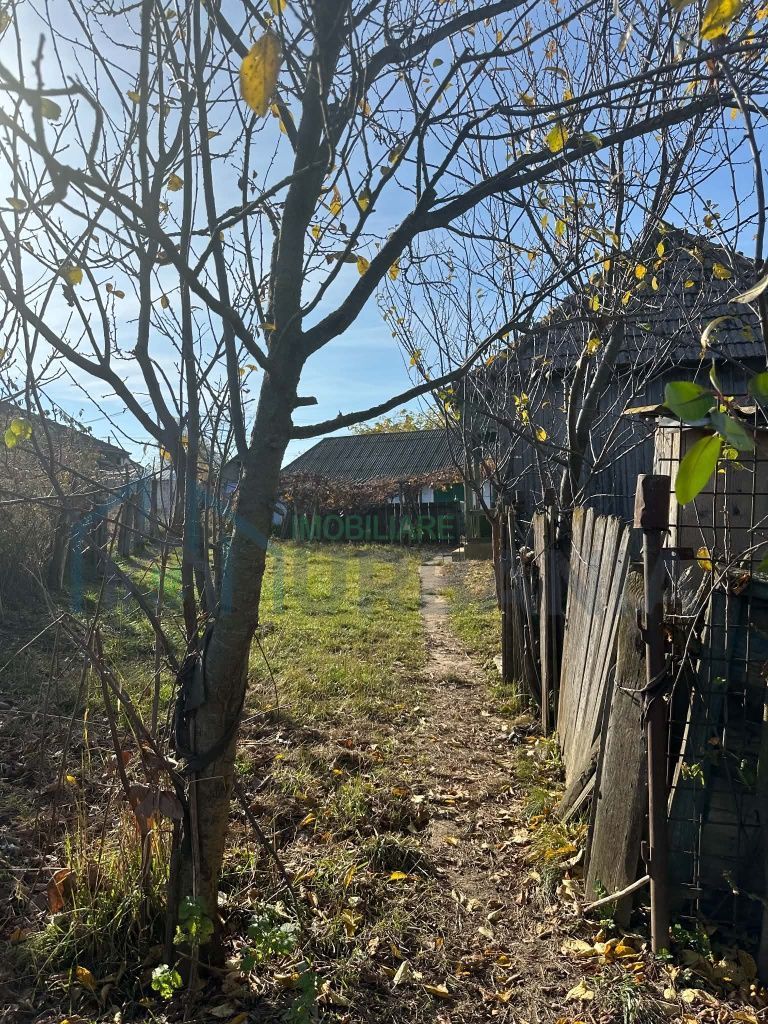 Casă bătrânească locuibilă și teren 1.900 mp – Hărmăneasa, comuna Heleșteni, Iași - Poză 7
