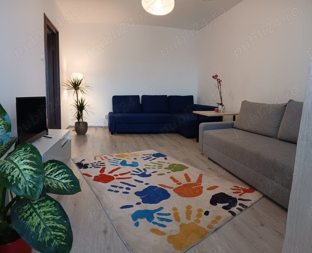 Inchiriez apartament 2 camere Piata Muncii cu parcare proprie - Poză 1