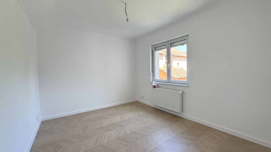 Apartament nr.16 cu 2 camere, boxa si parcare incluse in pret - Poză 11