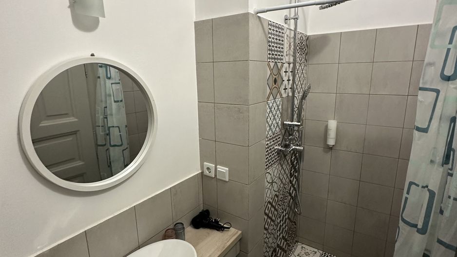 Spatiu de birouri in cladire istorica - Poză 17