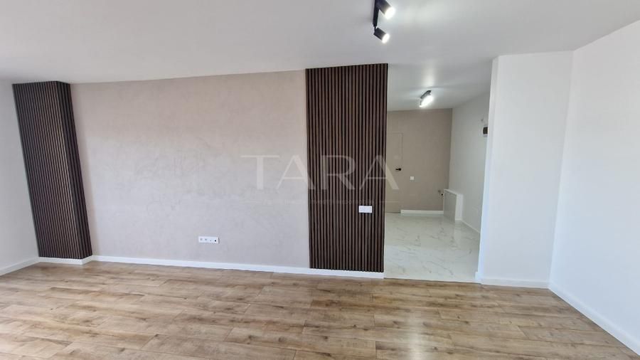 Apartament premium, view superb, finisaje de lux. - Poză 2