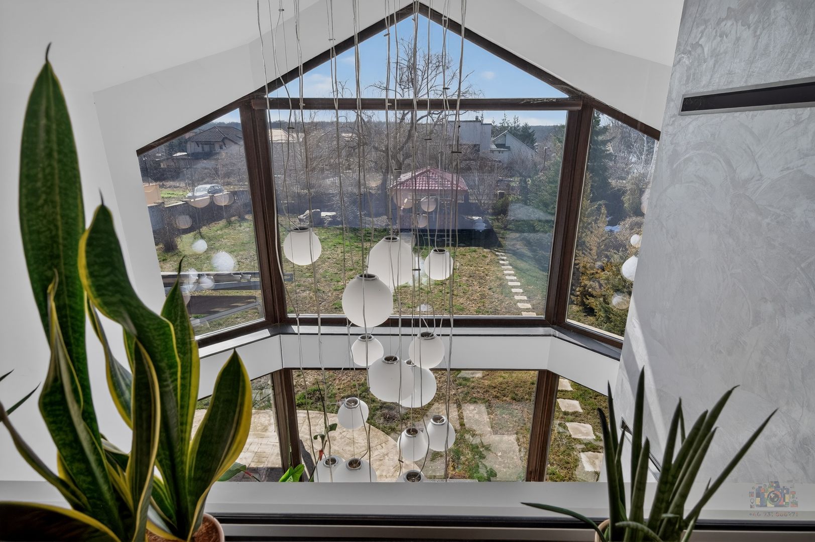 Vila cu design spectaculos, tehnologie smart & lifestyle complet - Poză 52