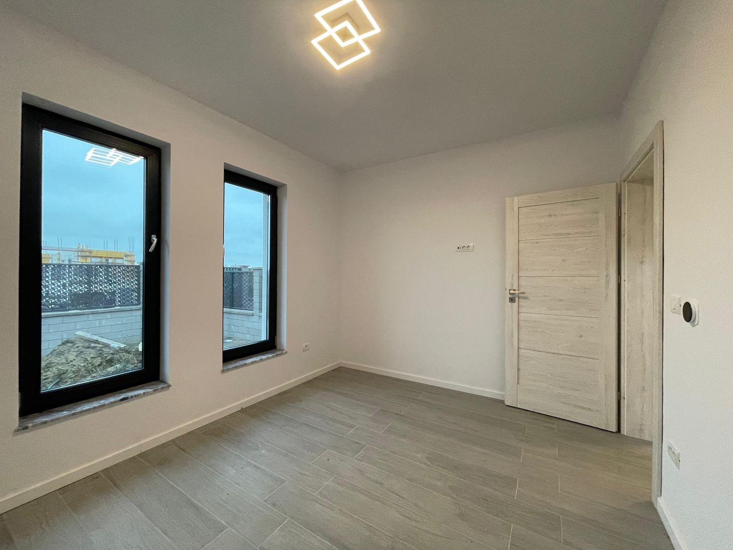 Duplex 86mp - 125.000 EURO - Urseni - Poză 5