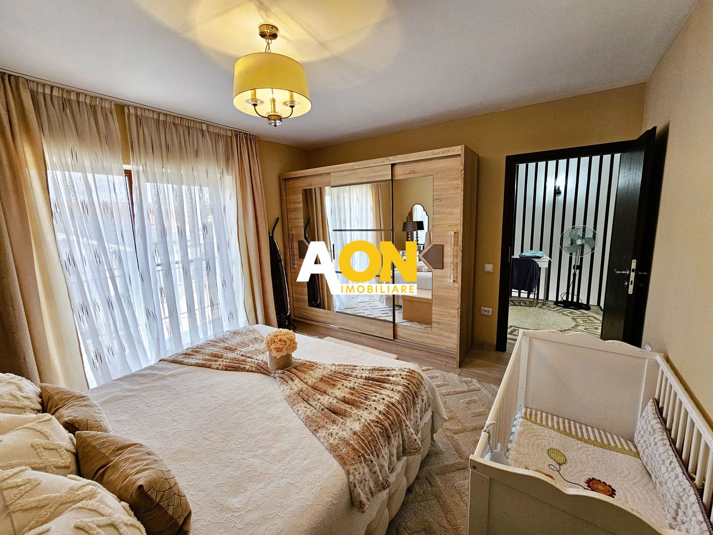 1/2 Duplex, 4 camere, mobilat, utilat, 230 mp, zona Lipoveni - Poză 12