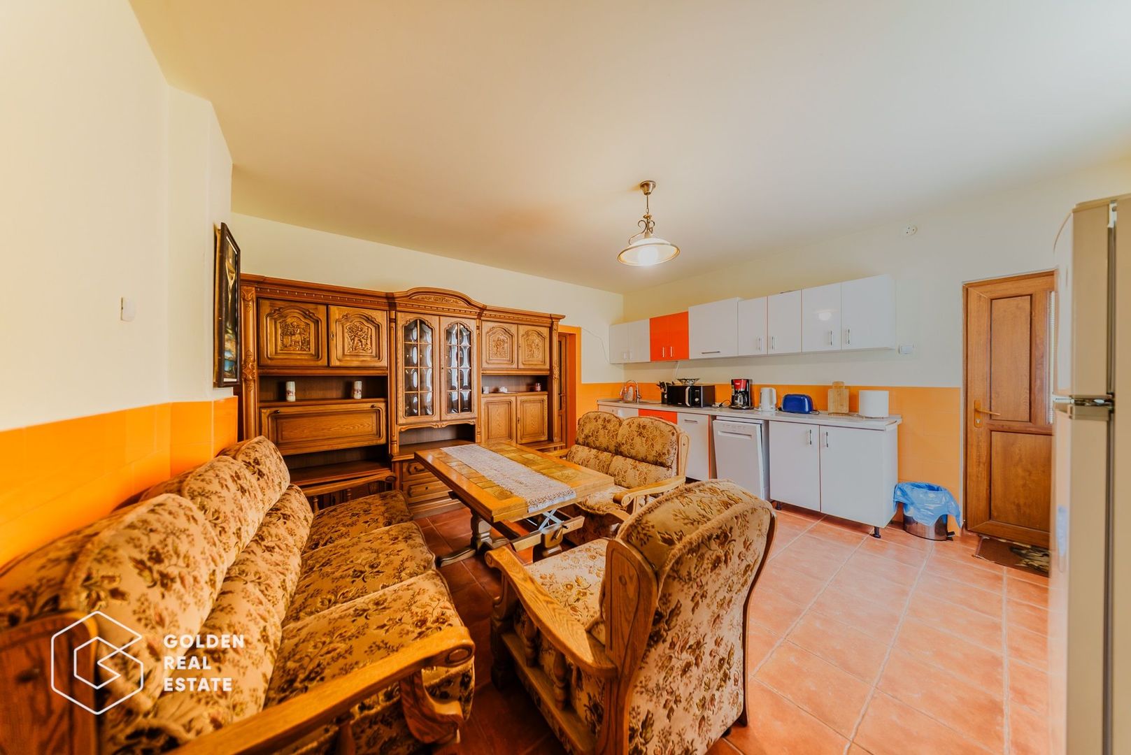 Afacere la cheie: Pensiune functionala sau casa de locuit, Ghioroc - Poză 17
